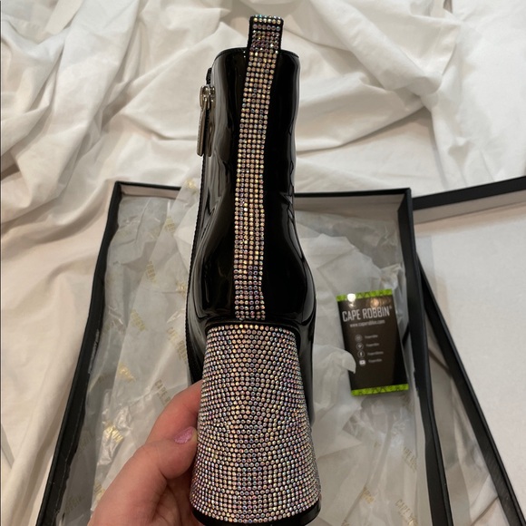 •CAPE ROBBIN• “Biba” Black Patent Rhinestone High Block Ankle Boots // NIB - Picture 9 of 16